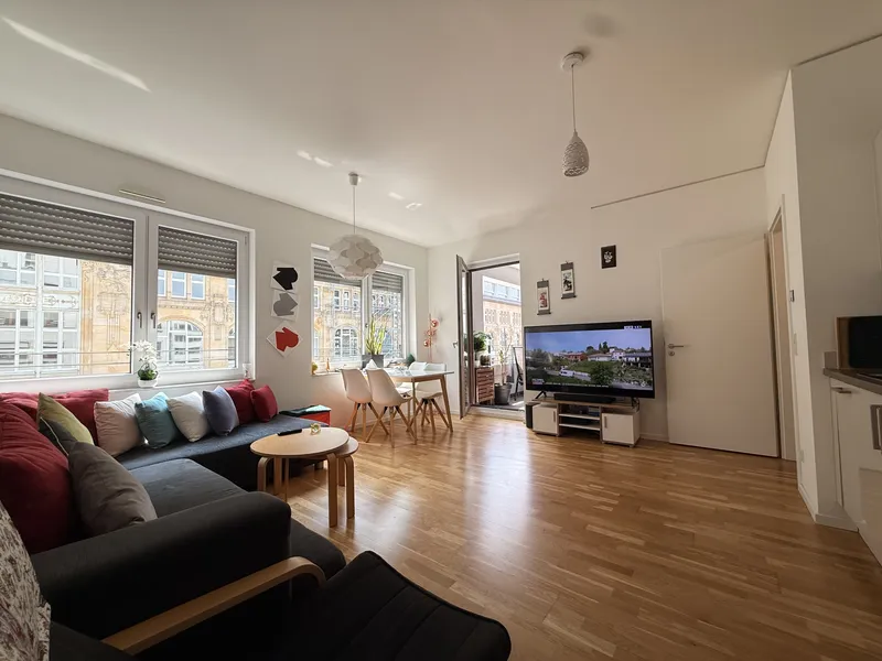 Stilvoll modernisierte 2-Zimmer-Wohnung in Berlin-Mitte | Untervermietung mit Anmeldung Möglichkeit — photo 1